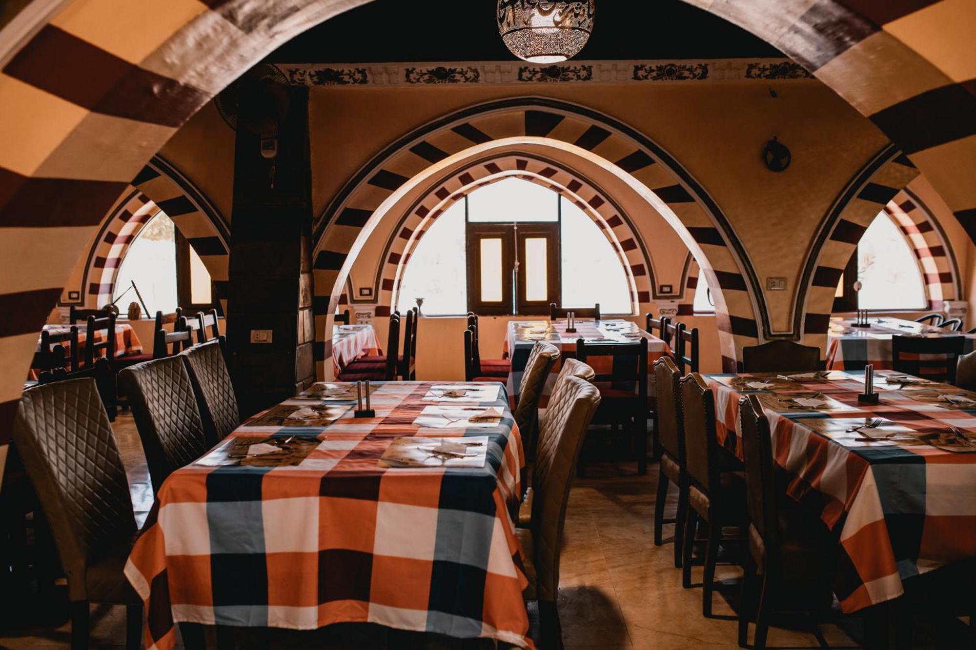 Tuya Hotel Абу-Сімбел Екстер'єр фото
